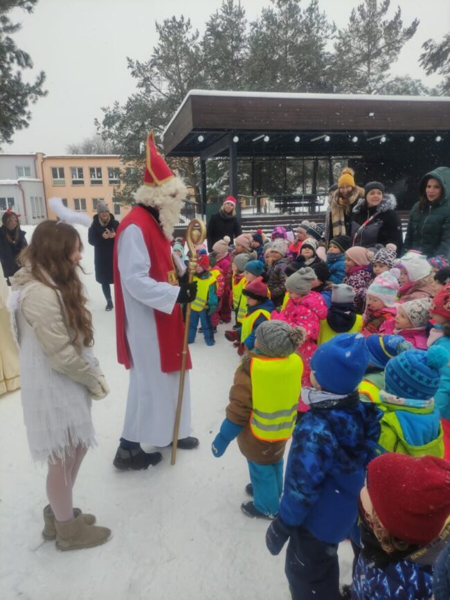 369e777b-1539-4a79-95c4-f47171f02b90